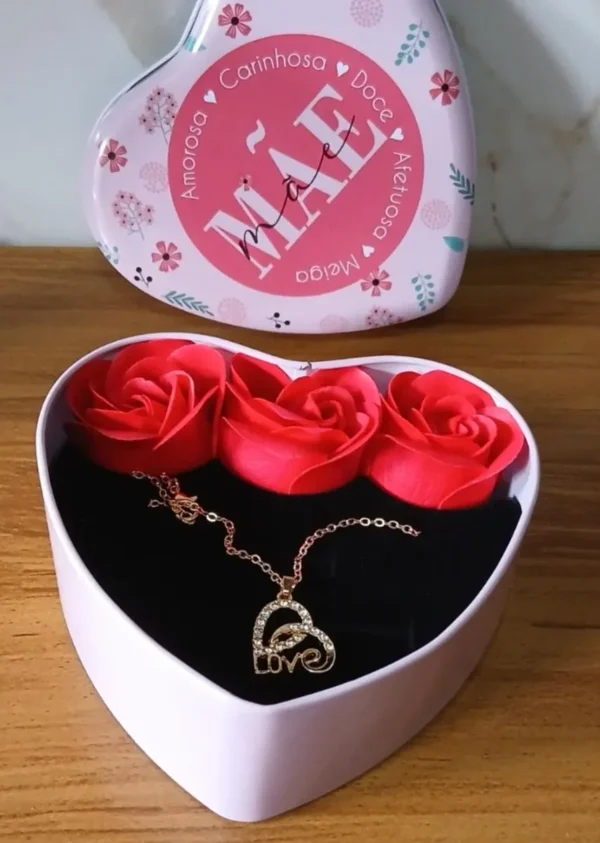 Cód. 1023 - Kit Presente Colar Coração Strass E Rosas Caixa Mãe