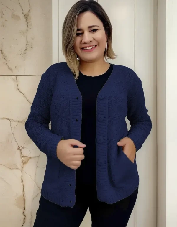 Cód. 602 - Casaco Basico Botões Tricot Inverno