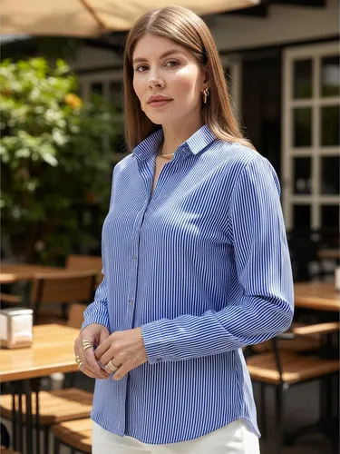 Cód. 1109 - Camisa Social Feminina Listrada Manga Longa Tendência